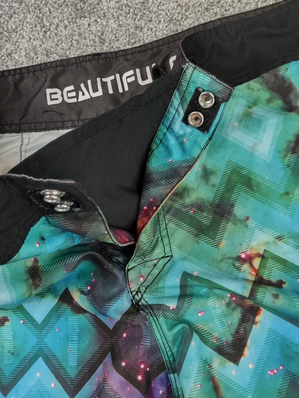 Beautiful Giant Boardshorts Men 38 Galaxy Diamond Tie Dye Hybrid Swim Trunks